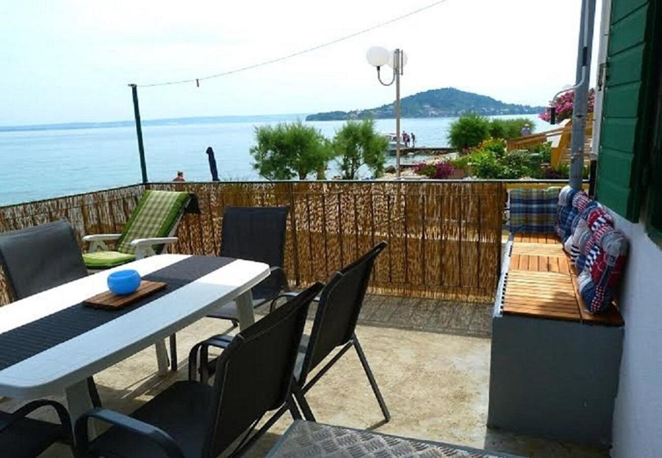 Holiday Home Villa Jadran - 10 M From Beach Preko Buitenkant foto
